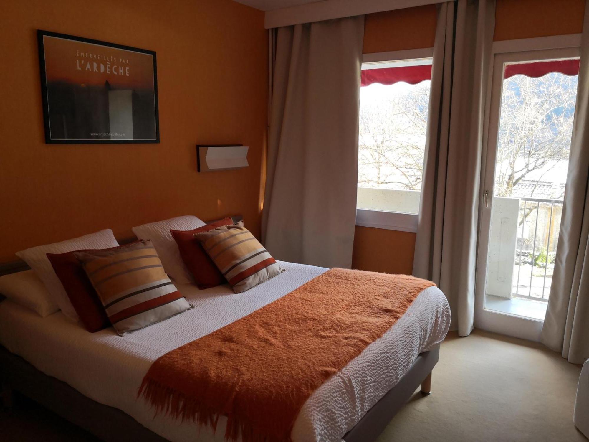 Logis Hotel-Restaurant Le Tanargue Valgorge Εξωτερικό φωτογραφία